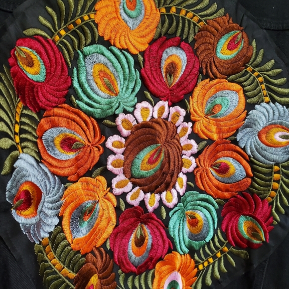 New Peasant Embroidered Floral Denim Jean Jacket Oversized Coat Black - Picture 4 of 12